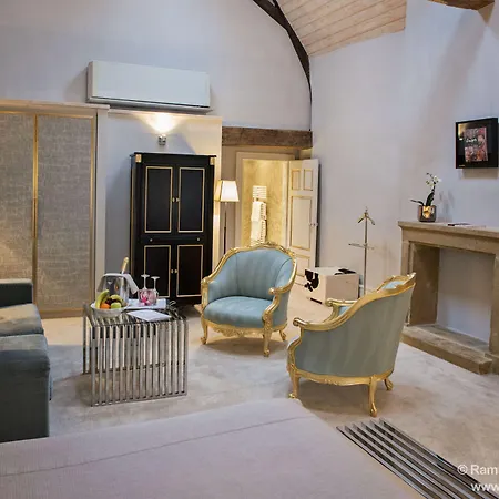 Le Place D'armes - Relais & Chateaux 호텔