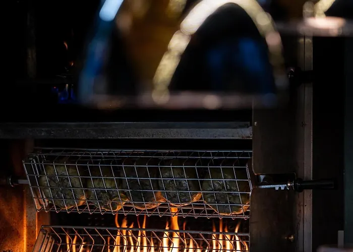 Hotel Le Place D'armes - Relais & Chateaux