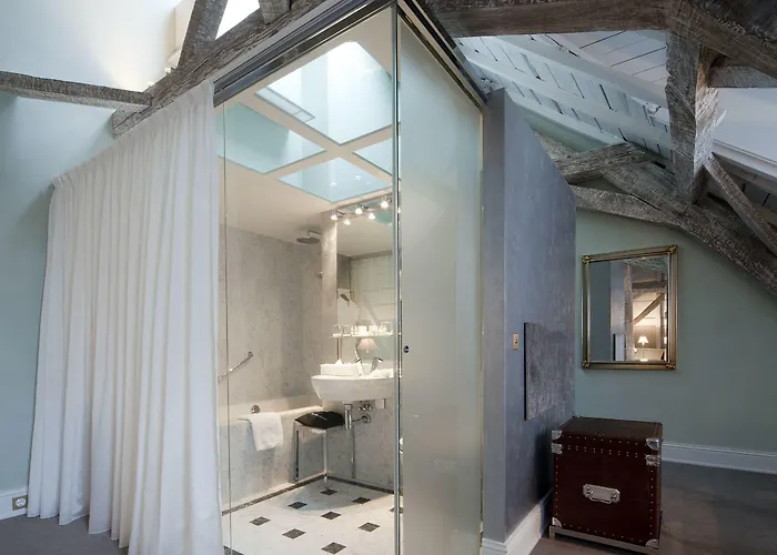 Le Place D'armes - Relais & Chateaux Otel