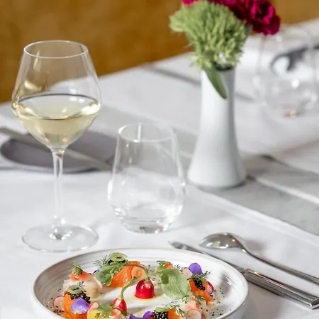 Le Place D'armes - Relais & Chateaux
