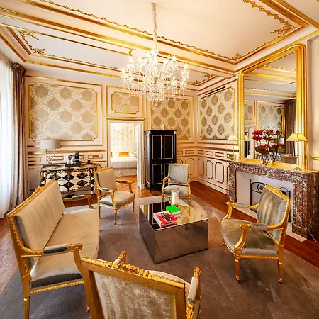Le Place D'armes - Relais & Chateaux Hotel