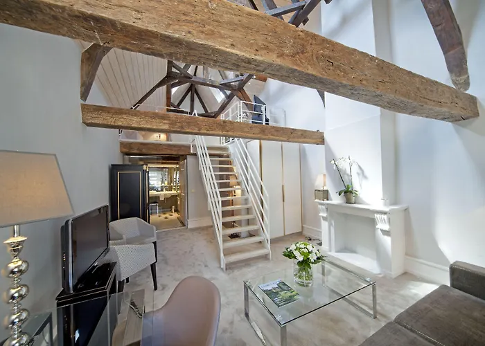 Le Place D'armes - Relais & Chateaux Hotell