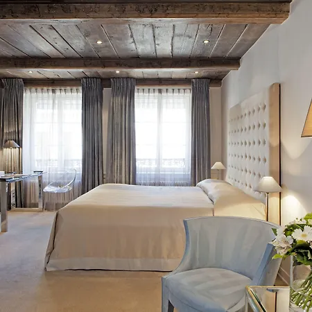Hotel Le Place D'armes - Relais & Chateaux