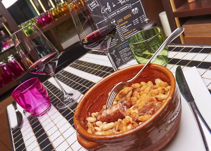 فندق Le Place D'armes - Relais & Chateaux